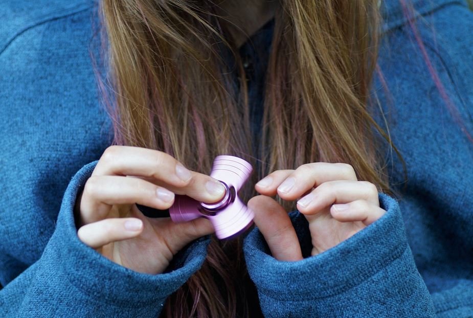 fidget spinner girl ombre hair toy