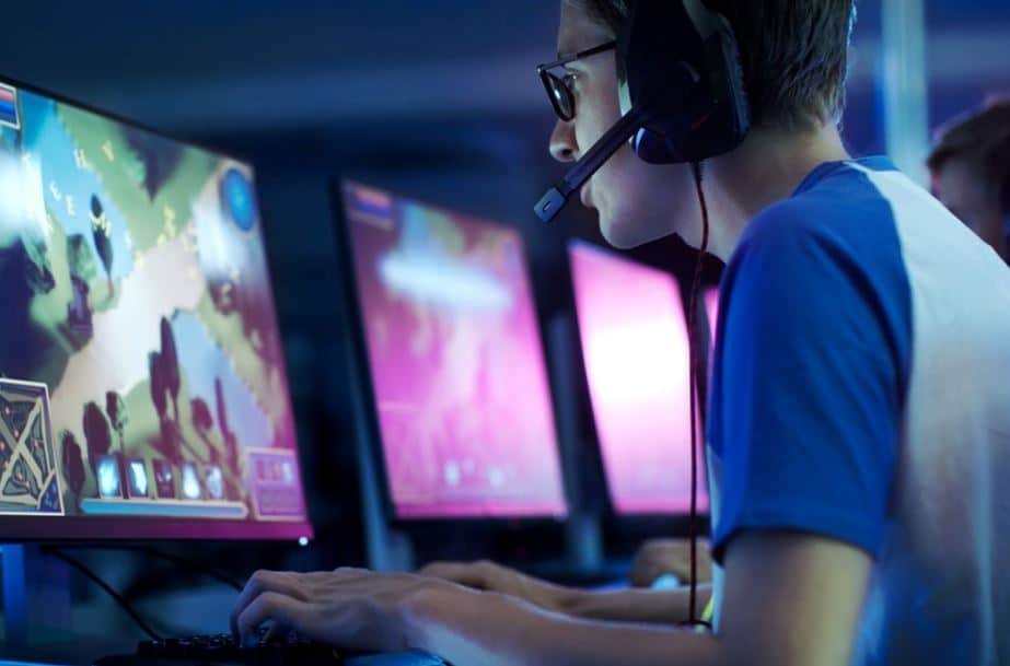 Win Online Gaming Tournaments