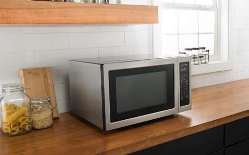  The 7 Safest Countertop Microwaves