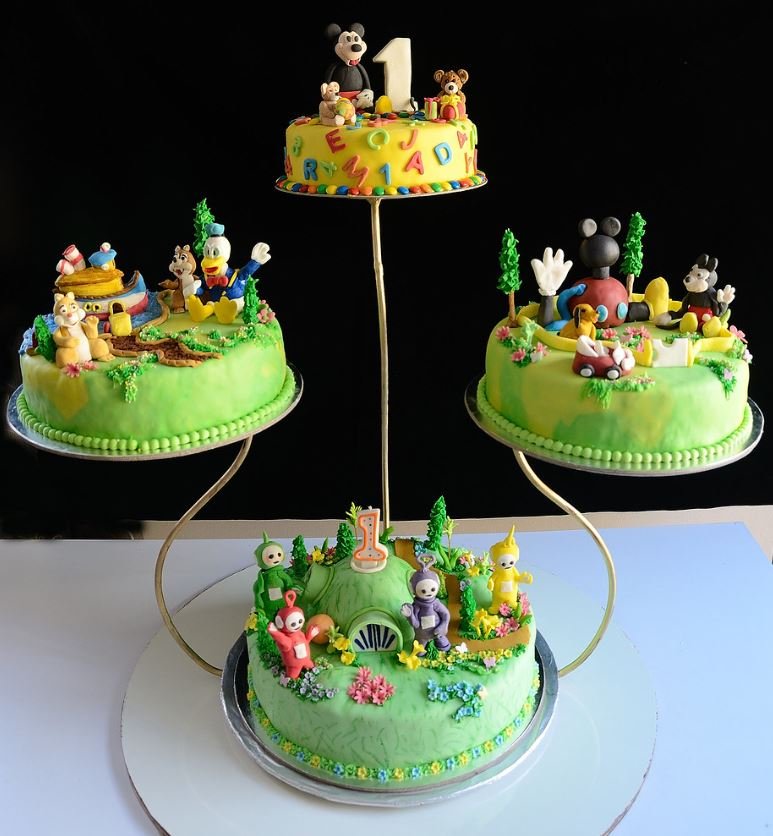 Character Cakes