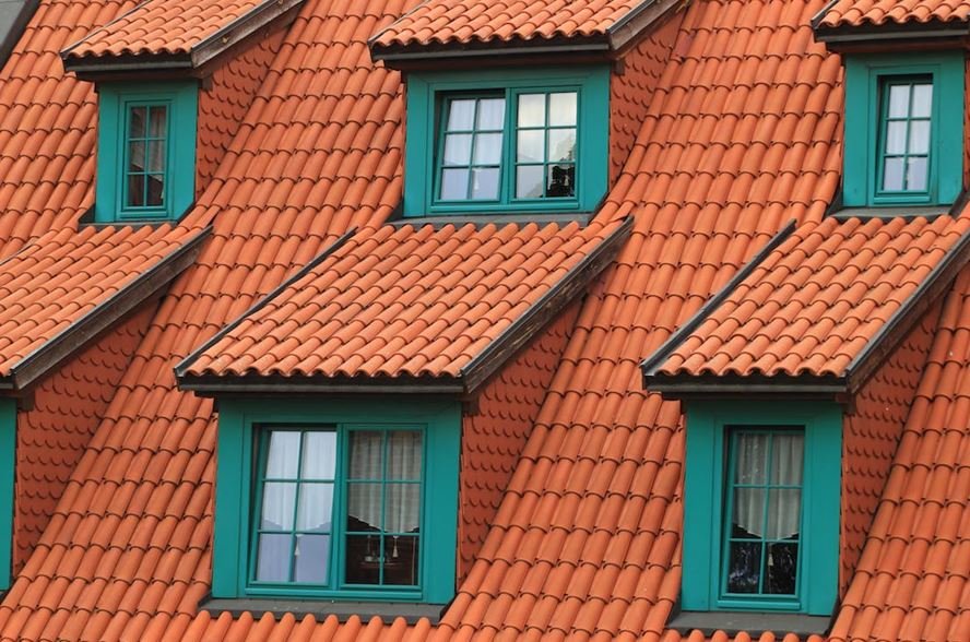 Choosing a Roof Color