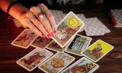 Free Three-Card Tarot Reading