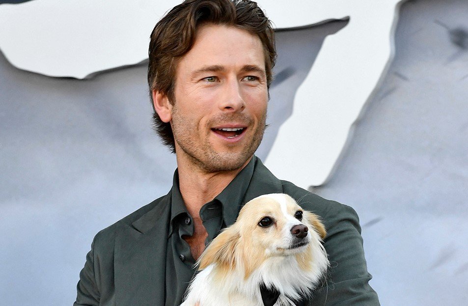 Celebrities with dogs and kids